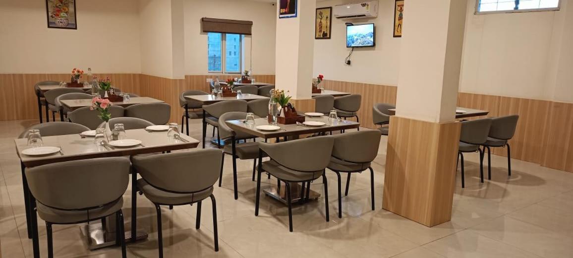 Zip By Spree Hotels Bhopal Exterior foto